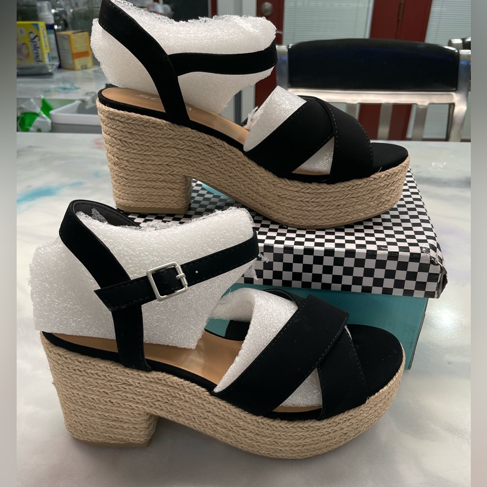 Sexy heeled sandals